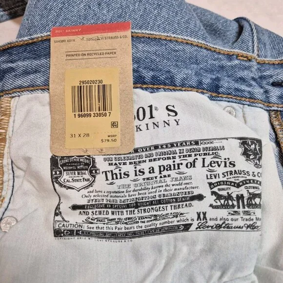 Levis Womens Jeans 501 Skinny High Rise Distressed Button Fly Size 31x28 NWT 36 - Picture 4 of 13